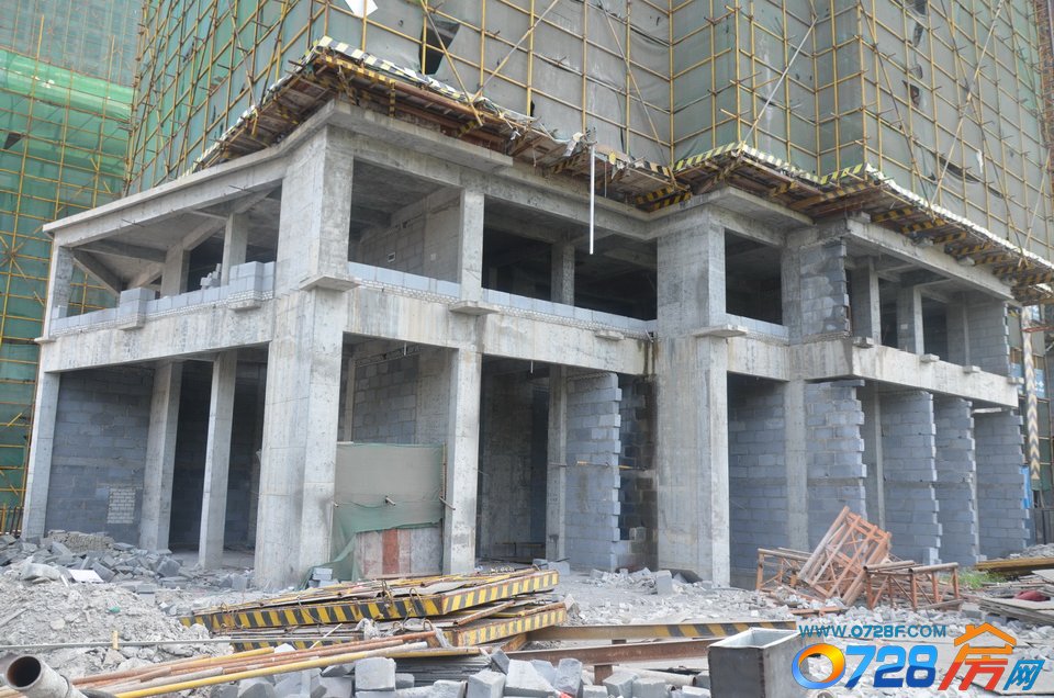 仁信国际广场2015年7月份工程进度3号楼底层隔断即将完工