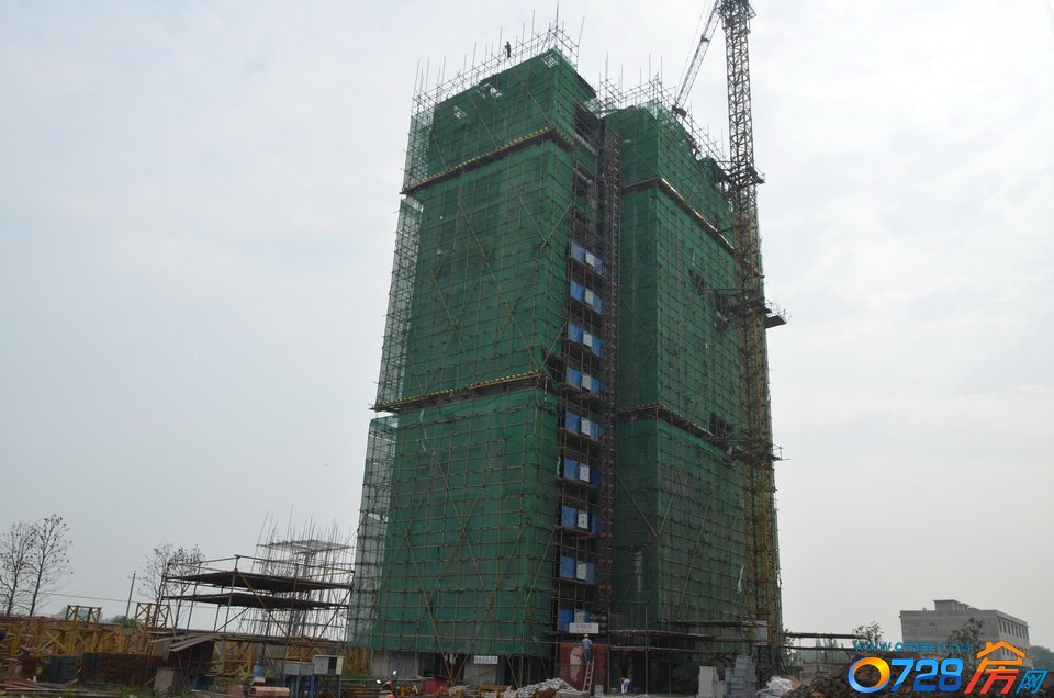 华茂阳光城15年9月工程进度9#楼建至14层
