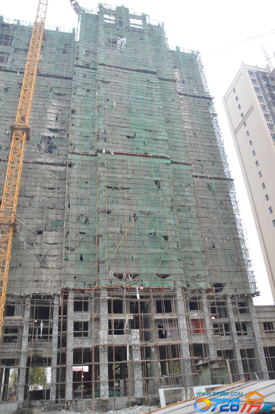 鑫龙.中央公园12月工程进度3号楼即将开始外墙粉刷
