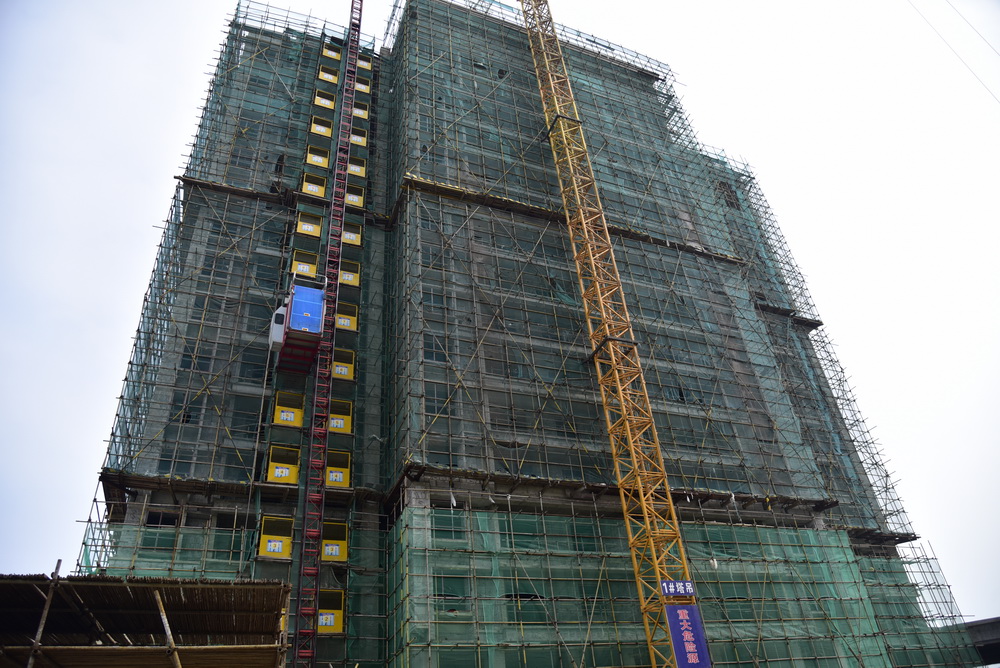 翰林·水木清华2019-8-24工程进度1号楼正在做内部工程