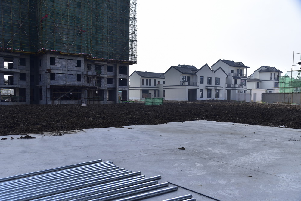 鑫龙·御龙湾2020年11月工程进度1、3号楼中间的回填已经基本完成