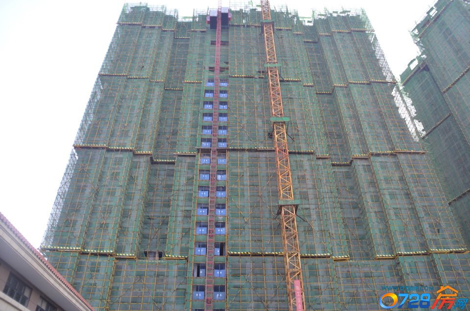 竟陵华府11月工程进度1#楼建至27层