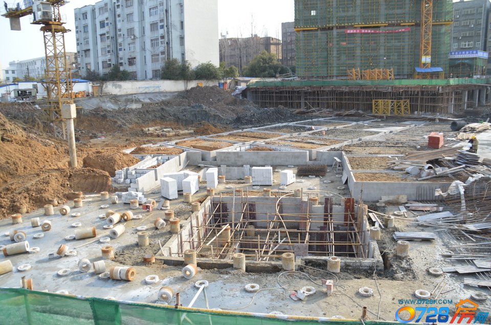 西湖公馆2016年1月工程进度1#楼的基坑已开挖