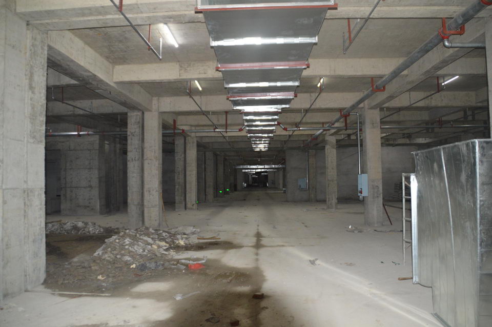 楚天尚城2016年6月工程进度地下车库消防管道安装完毕