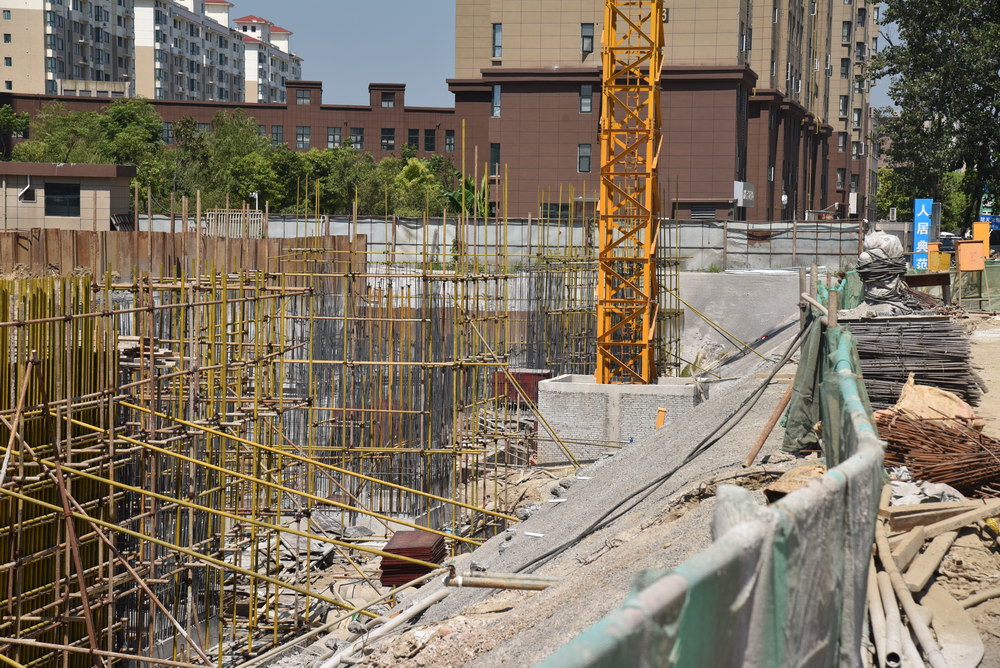 楚天尚城2017-7工程进度15号楼正在做地下工程
