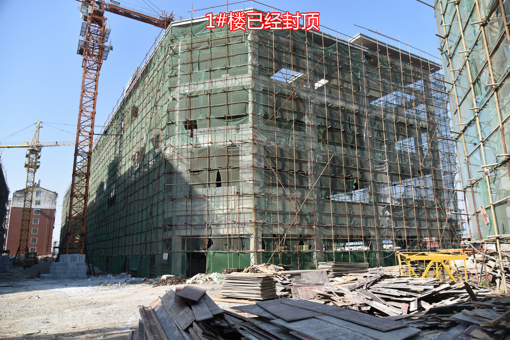 天门生态龙虾美食城2017-12工程进度1#楼已经封顶