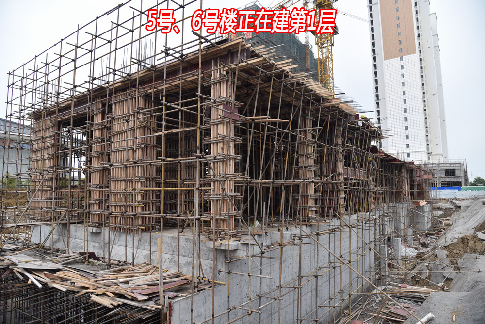 西湖·阳光壹号2018-3工程进度5号、6号楼正在建第1层