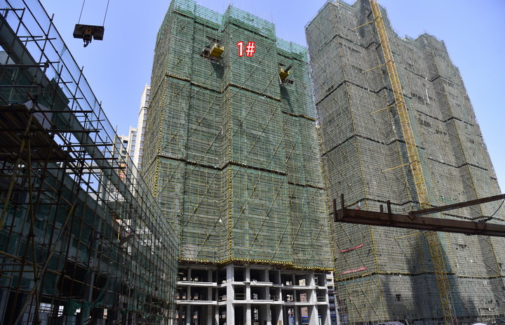 中央公馆2019-3-26工程进度1号楼建至22层