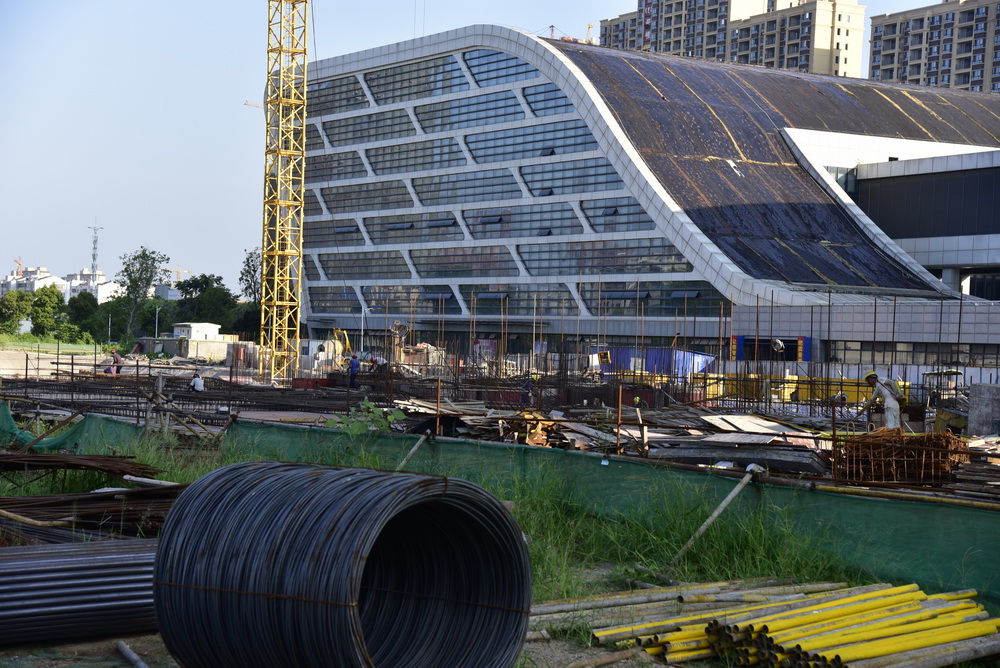 汉旺.世纪城2019-7-27工程进度1、2号楼地下工程已经完工，正在做第一层