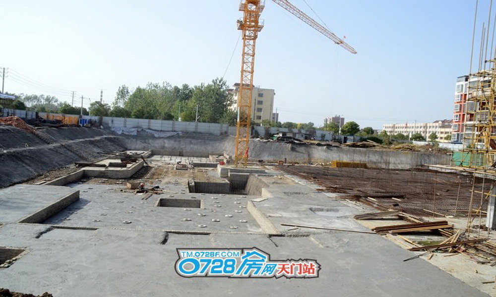 中天国际2019-11-1工程进度1号楼地下室基底已硬化