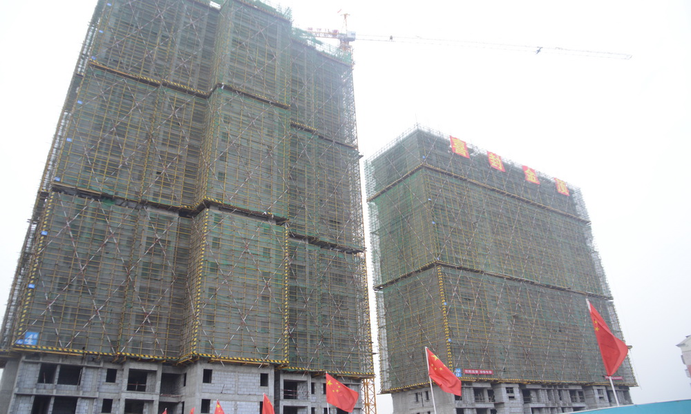 盛世江尚2019-12-26工程进度3号楼已封顶，4号楼建至23层